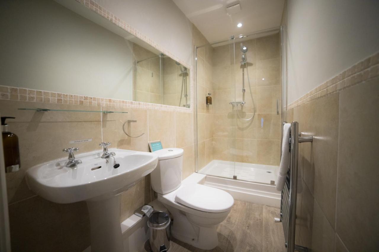 Bampton Village Shop Accommodation Esterno foto
